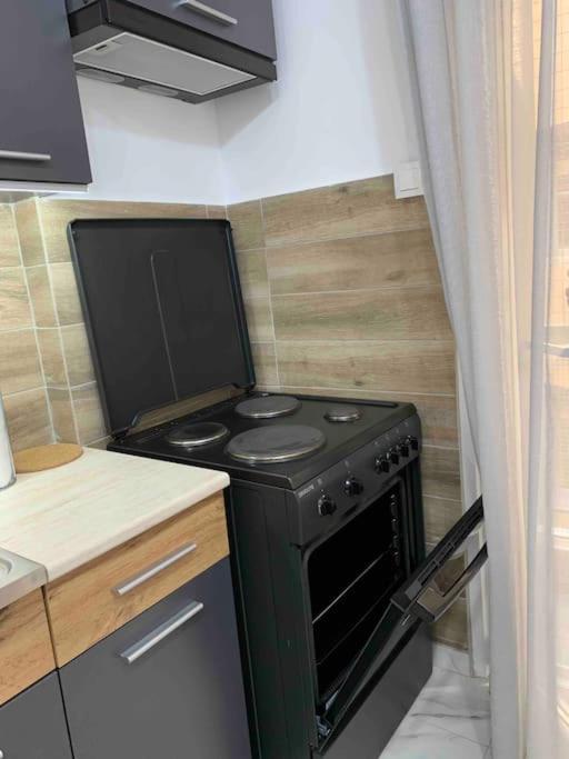 סלוניקי Lux Appartment , 3 Rooms Full Extra , City Center מראה חיצוני תמונה