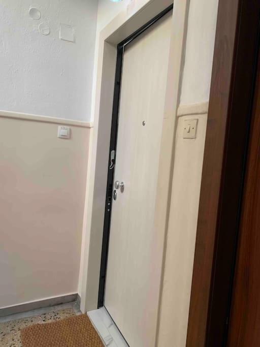 סלוניקי Lux Appartment , 3 Rooms Full Extra , City Center מראה חיצוני תמונה