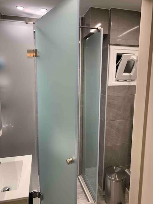 סלוניקי Lux Appartment , 3 Rooms Full Extra , City Center מראה חיצוני תמונה