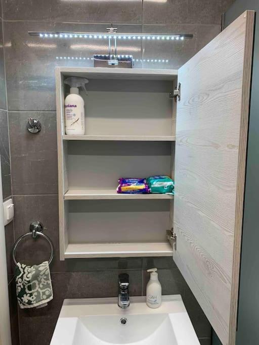 סלוניקי Lux Appartment , 3 Rooms Full Extra , City Center מראה חיצוני תמונה
